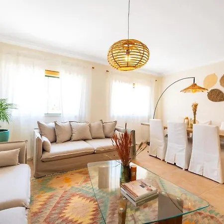 Вилла Serenity Tapada - Pool, Cinema & Gym