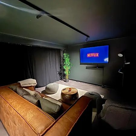 Вилла Serenity Tapada - Pool, Cinema & Gym *